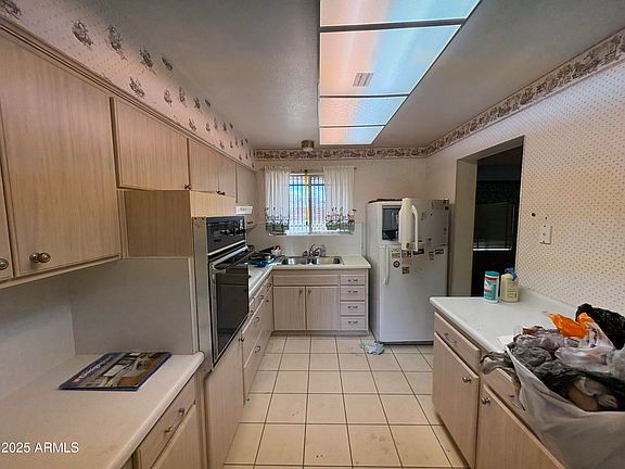 3rd image of 10607 W SUN CITY Boulevard