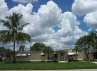 13 Sonderhen Dr, Naples, FL 34114