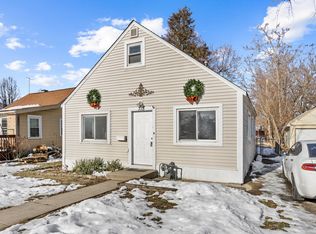 318 Elder Dr, Round Lake Park, IL 60073