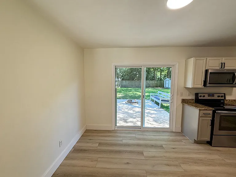 1501 Croquet Dr — Photo 6