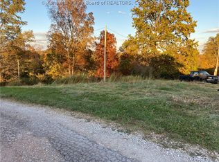 258 Hamilton Rdg, Ravenswood, WV 26164