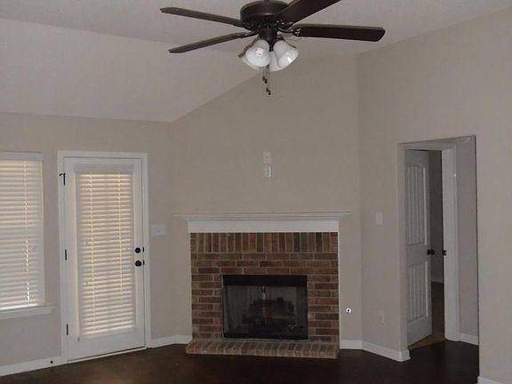 4th image of 9398 Eckley Pl