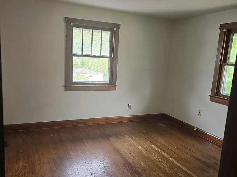 400-402 S Arlington Ave #400 — Photo 7