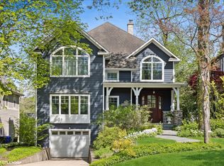 615 N Park Blvd, Glen Ellyn, IL 60137