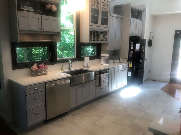 4th image of 1909 S Eva Hill Dr