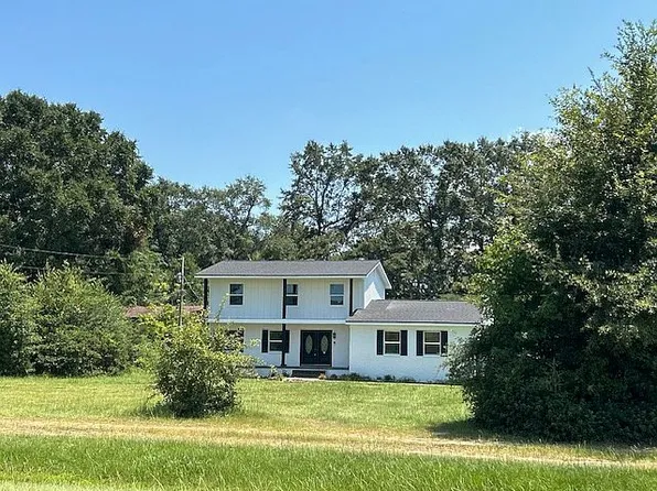 13072 Chumuckla Hwy, Jay, FL 32565