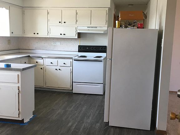 5th image of 13944 S Indiana Ave APT 6F