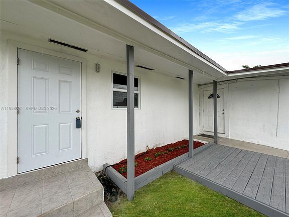 2nd image of 4133 SW 52nd St