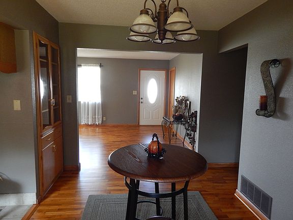 2Dining room