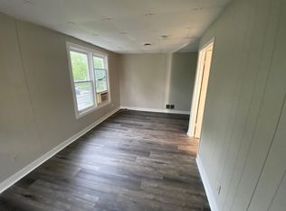 36 N Glenwood Ave, Glenwood, IL