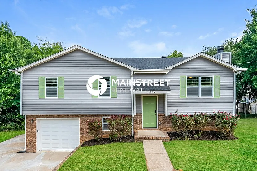 5200 Willow Ridge Dr — Photo 1