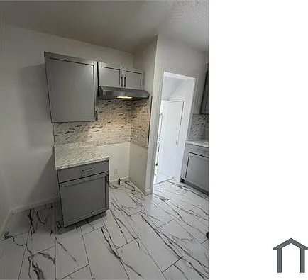 15766 Murray Hill St — Photo 8