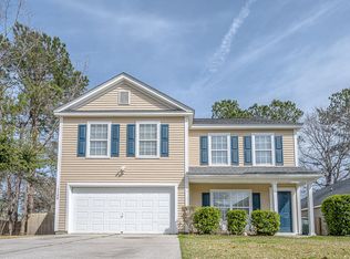1100 Deerberry Rd, Hanahan, SC 29410