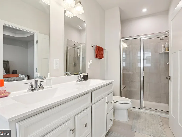 47 Rosemary Way — Photo 33