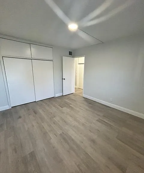 2545 Taft St #104 — Photo 7