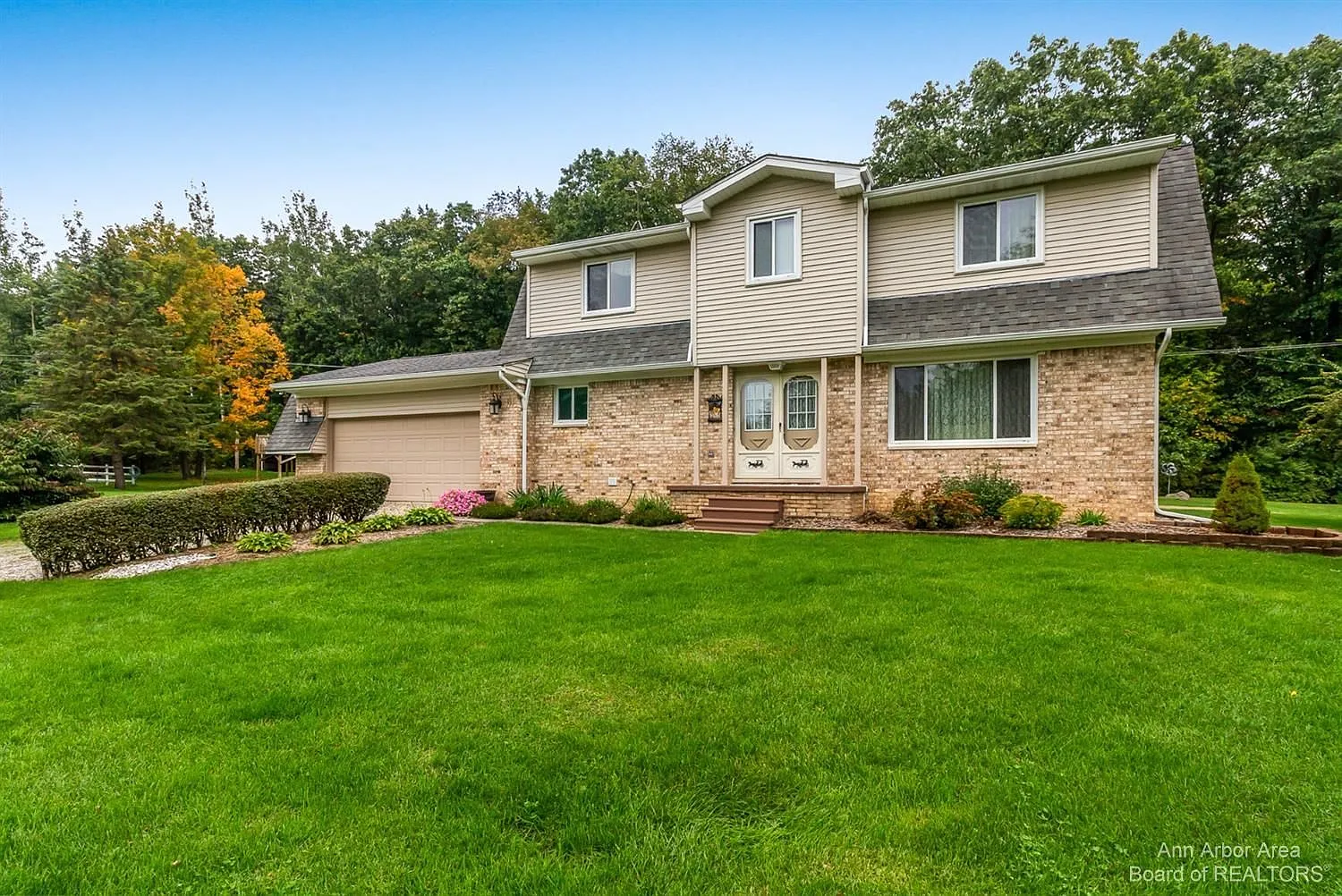 5388 Sherry Ln photo 1
