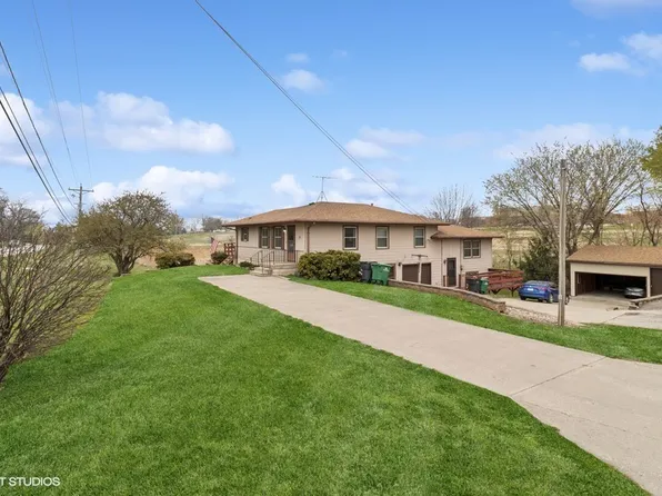 980 NE 54th Ave, Des Moines, IA 50313