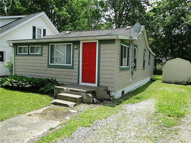 1st image of 25 Bigelow Dr