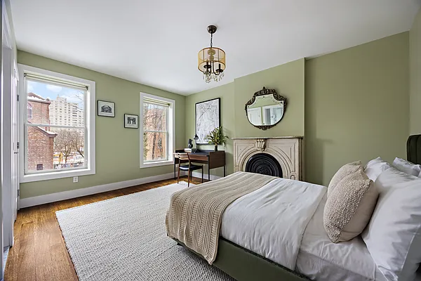 Sold by Compass | media 13