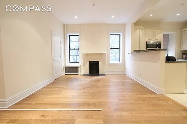 Rented by Compass | media 12