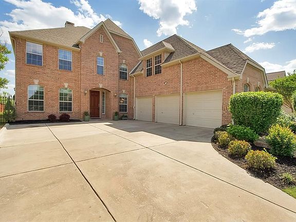 3rd image of 1405 Monarch Way
