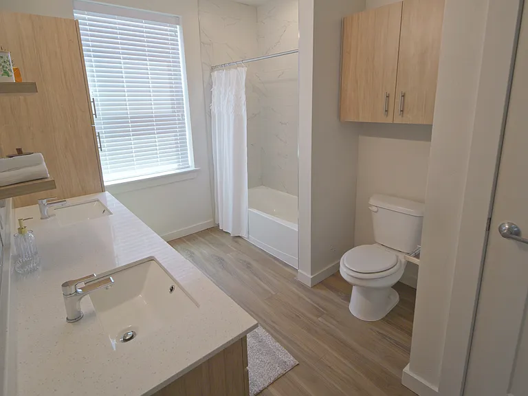 Westgate Park Residential — Photo 61
