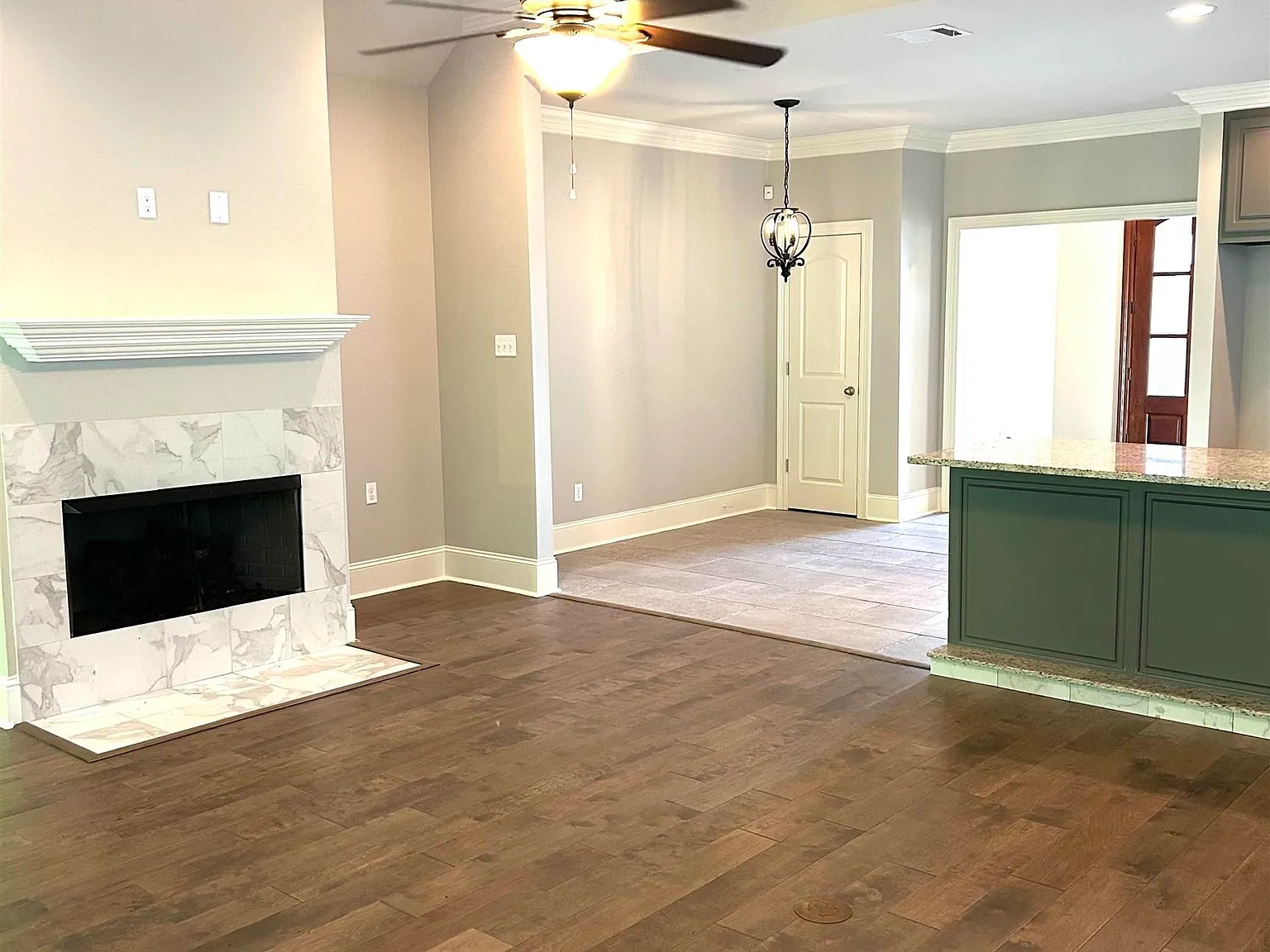 4 bed, 1830 sqft, $2,500 — Photo 2