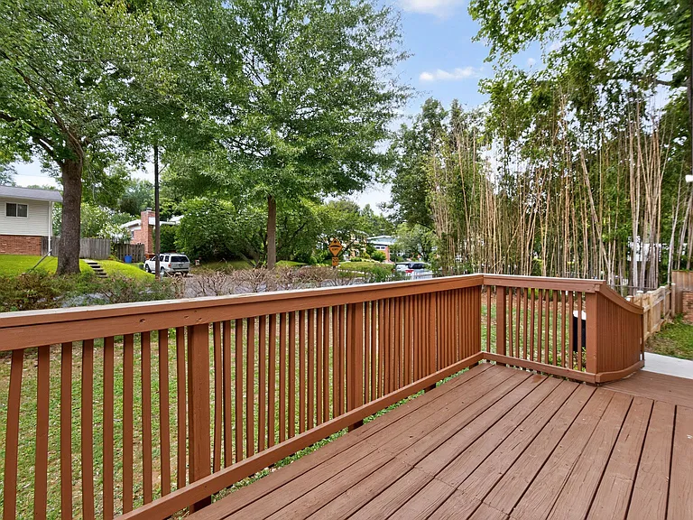 2000 McAuliffe Dr — Photo 28