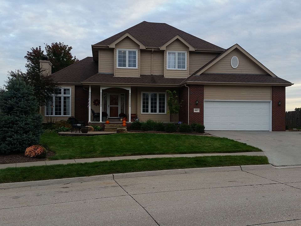 1st image of 11817 S 53rd St