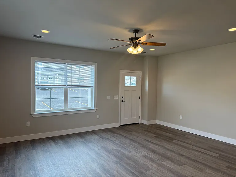 Salem Run Apartments Phase 2 — Photo 239