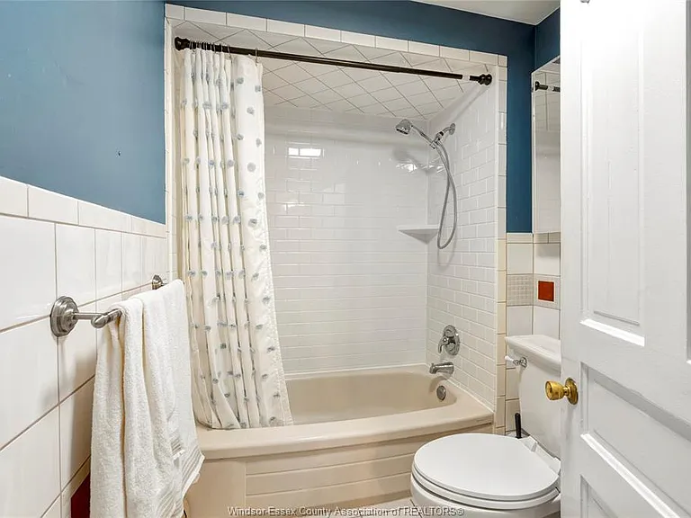 394 Cameron Ave — Photo 14