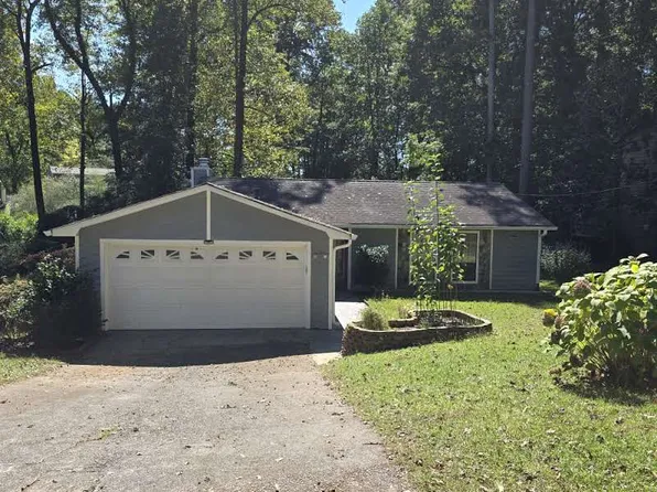 5164 Falconwood Ct, Norcross, GA 30071
