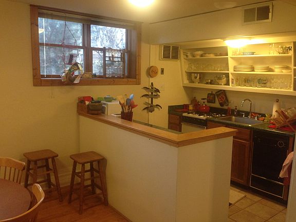 3rd image of 725 N Corona St APT 5