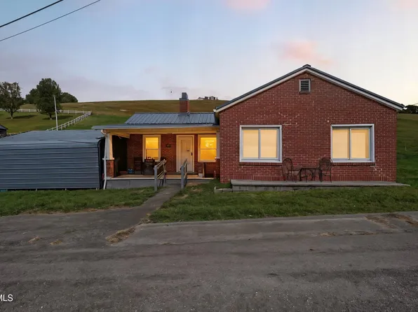 319 Pin Oak Cir, Gate City, VA 24251