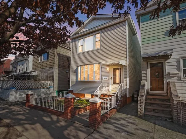 3445 59th St, Woodside, NY 11377