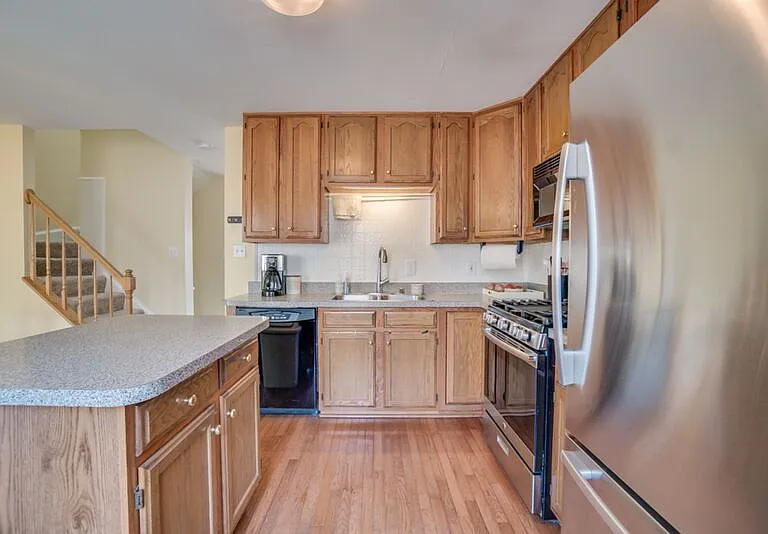 206 Dundee Pl — Photo 10