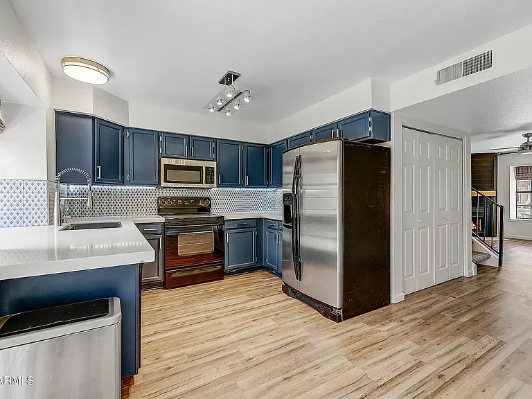 4901 E Kelton Ln #1239 — Photo 3