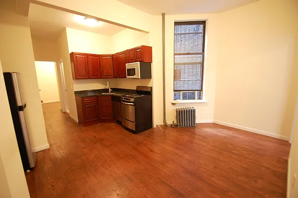 Rented by Bold New York | media 42