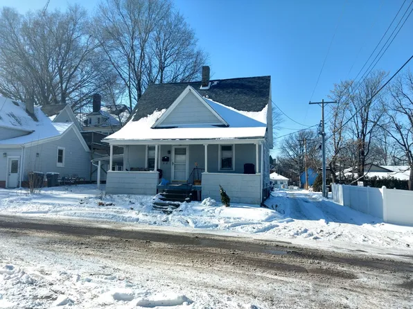 107 S Birch St, Urbana, IL 61801