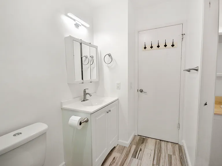 5013 Pine Tree Ter — Photo 17