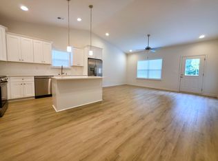 4230 Acorn St, Charlotte, NC 28205