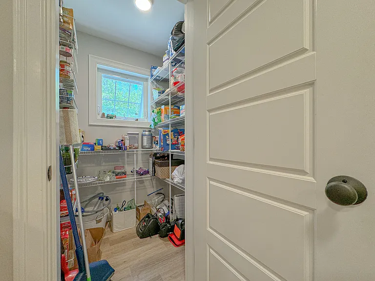 53 Aster Ln #2 — Photo 10