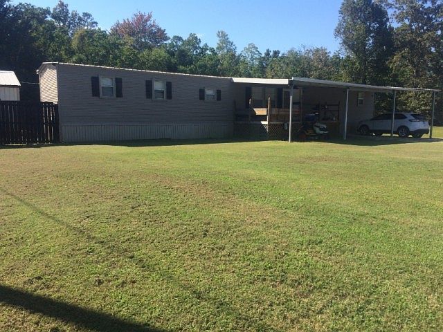 1st image of 841 Helen Ln