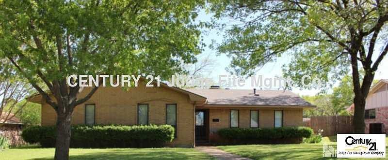 1st image of 208 Valleyglen Dr