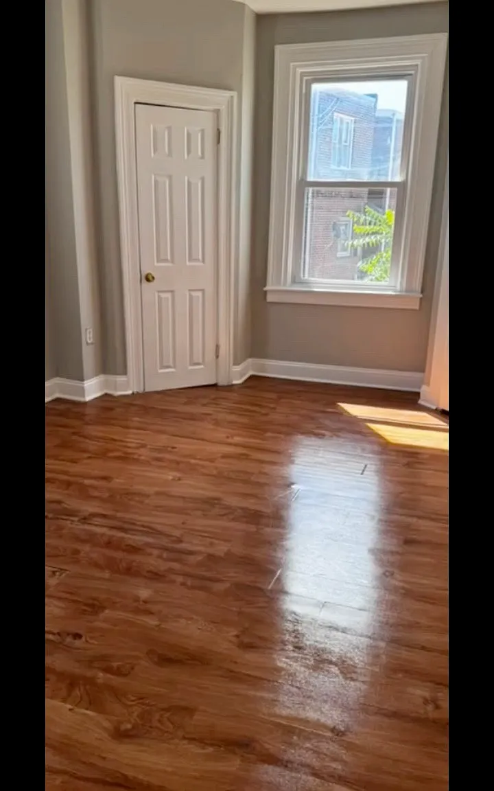 2 bed, $1,150 — Photo 4