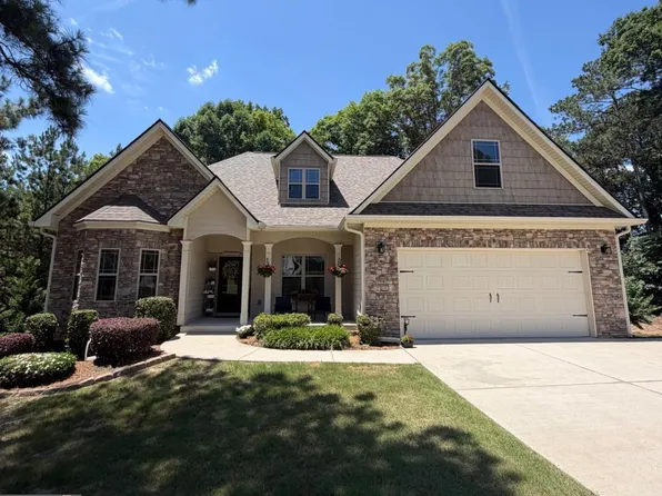 1020 Honey Ln, Loganville, GA 30052