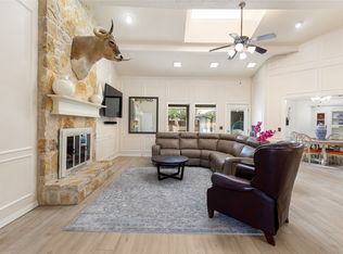 6818 Southpoint Dr, Dallas, TX 75248