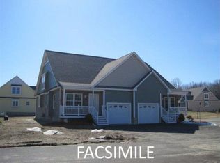 24 Harvest Rd, Windham, NH 03087