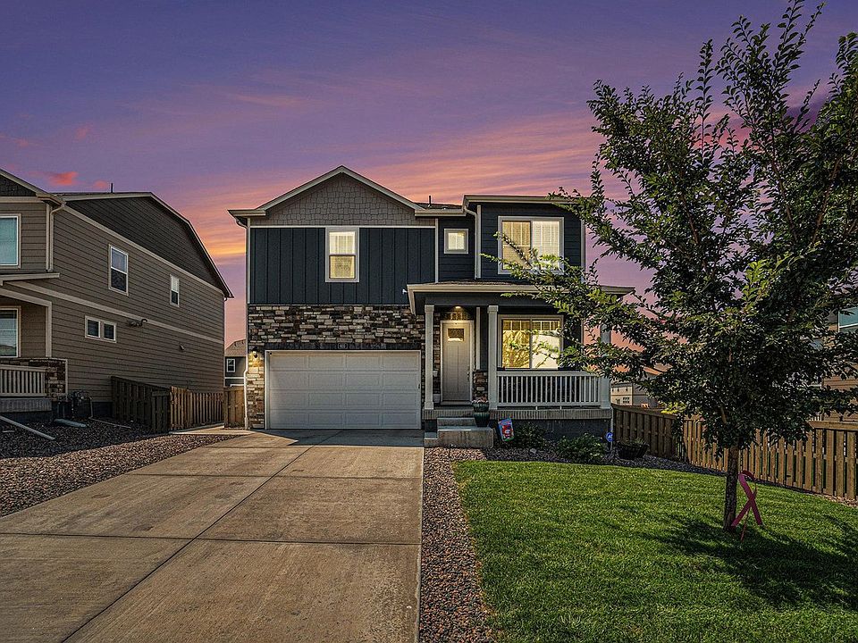 1st image of 605 Sawyers Pond Dr