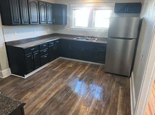 518 Willow St #2R, Woonsocket, RI 02895